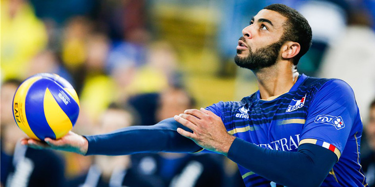 zagrywka w siatkówce