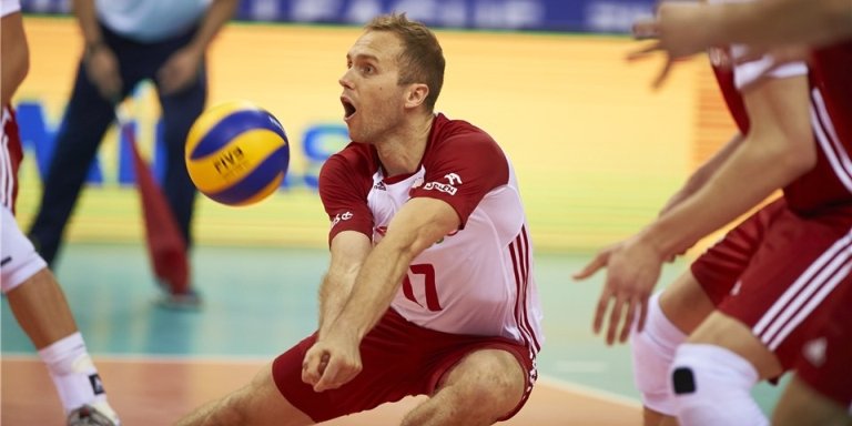 przyjęcie zagrywki w siatkówce