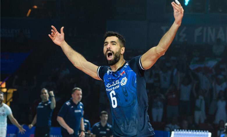 Seyed Mousavi - środkowy